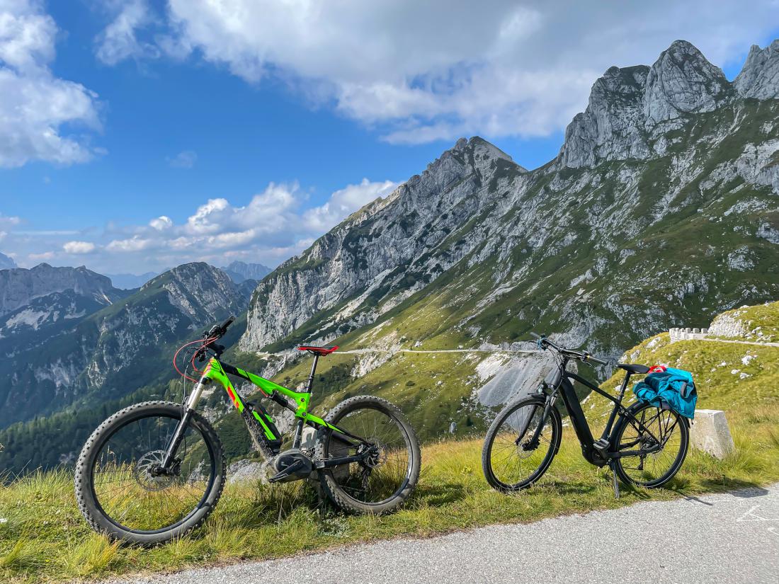 Čudovite poti po Sloveniji, idealne, da jih prevozite z električnim kolesom (Poletje 2023)