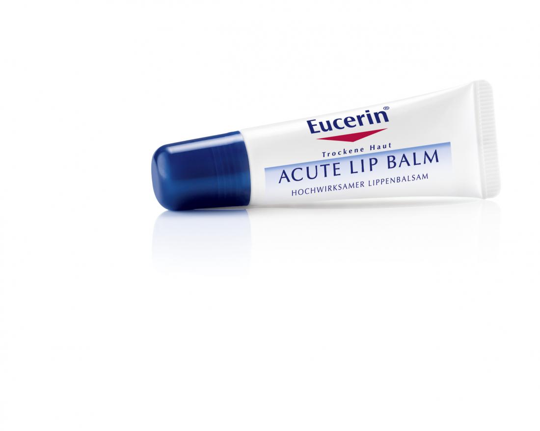 Balzam za nego ustnic Eucerin Acute je zelo učinkovit izdelek, ki v trenutku pomiri in navlaži zelo suhe in razpokane ustnice ter predel okrog njih.
