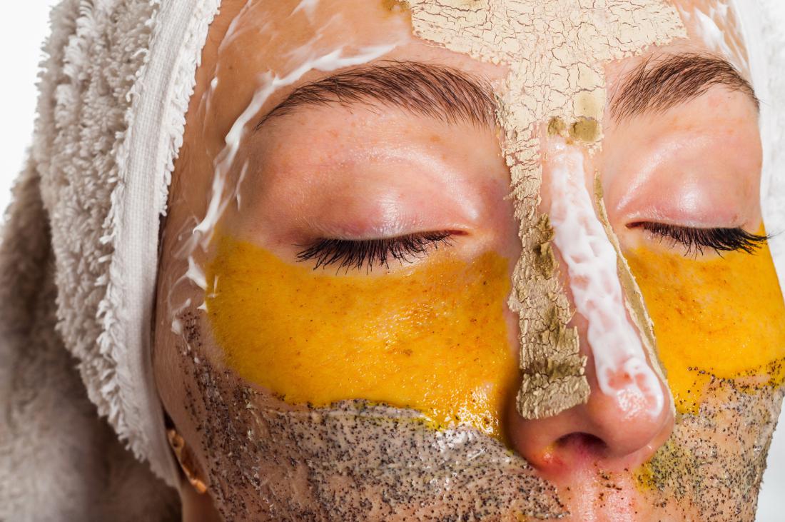 11 stvari, ki jih dermatologi počnejo pozimi (in bi jih morali tudi vi)