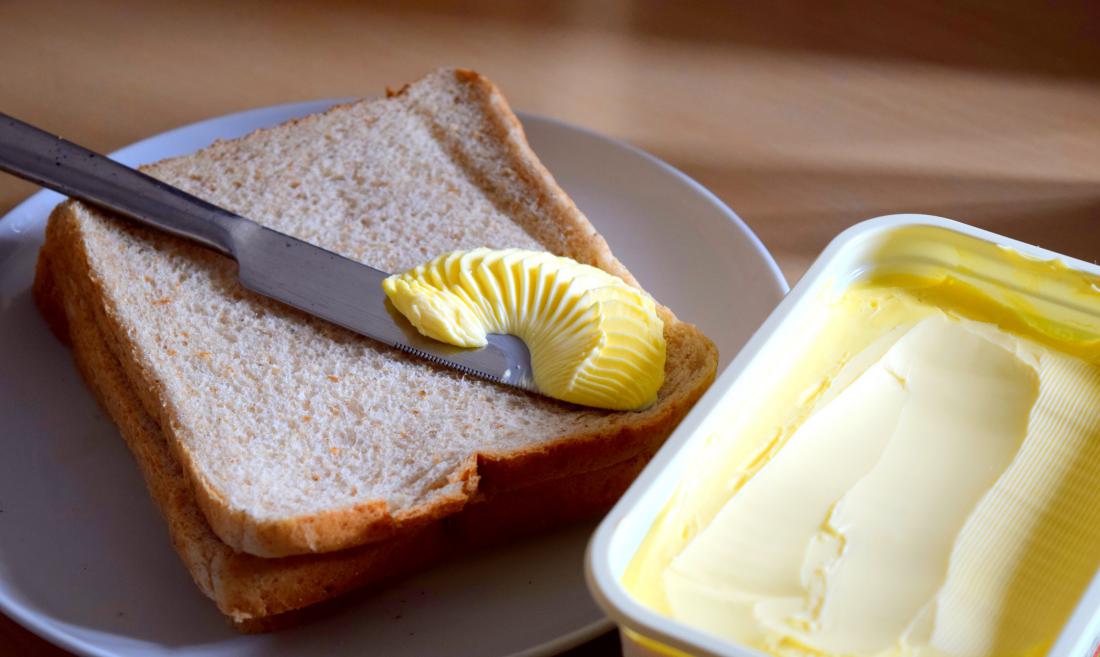 Je margarina res veganska in bolj zdrava od masla? 