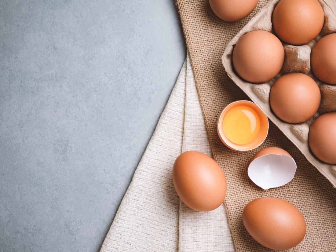 Tako pripravljena jajca so najbolj zdrava (predstavljamo 2 načina)