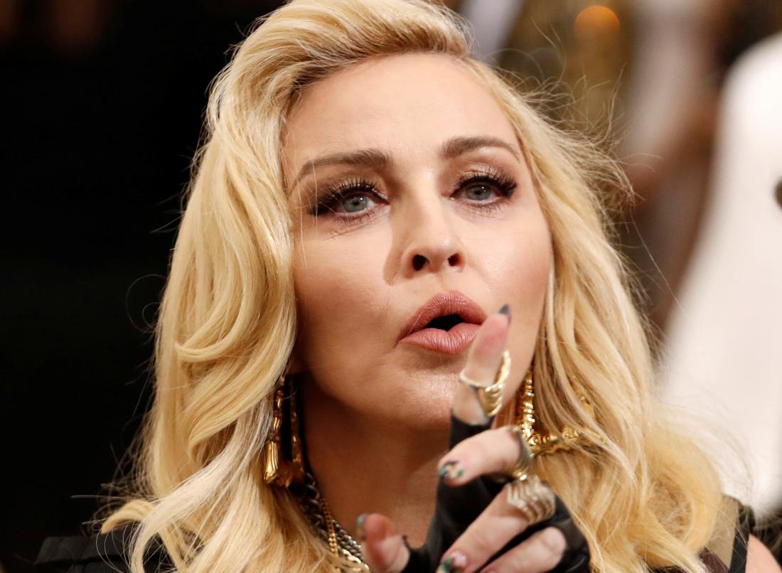 Burne in grobe kritike Madonnine zadnjice