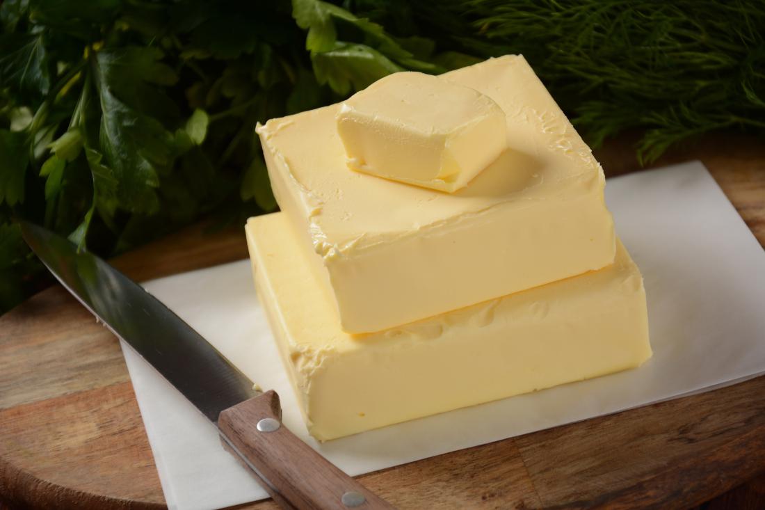 Kako hitro zmehčati maslo (brez mikrovalovke!)