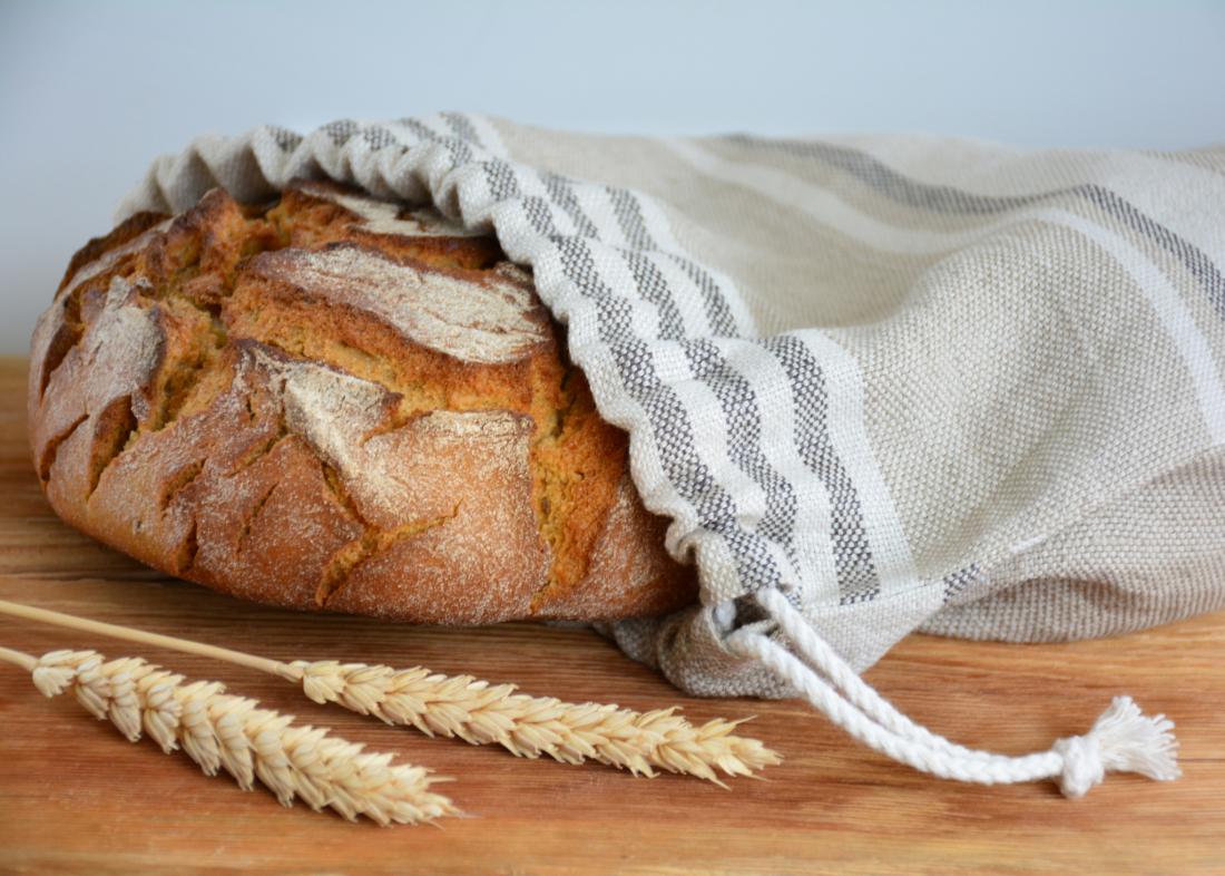Najboljši načini za shranjevanje kruha (za daljšo svežino!)